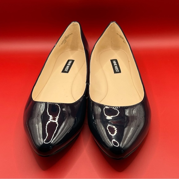 Nine West Women’s Size 8 SpeakUp Almond Toe Shoe - Navy- NWOT - Picture 2 of 4